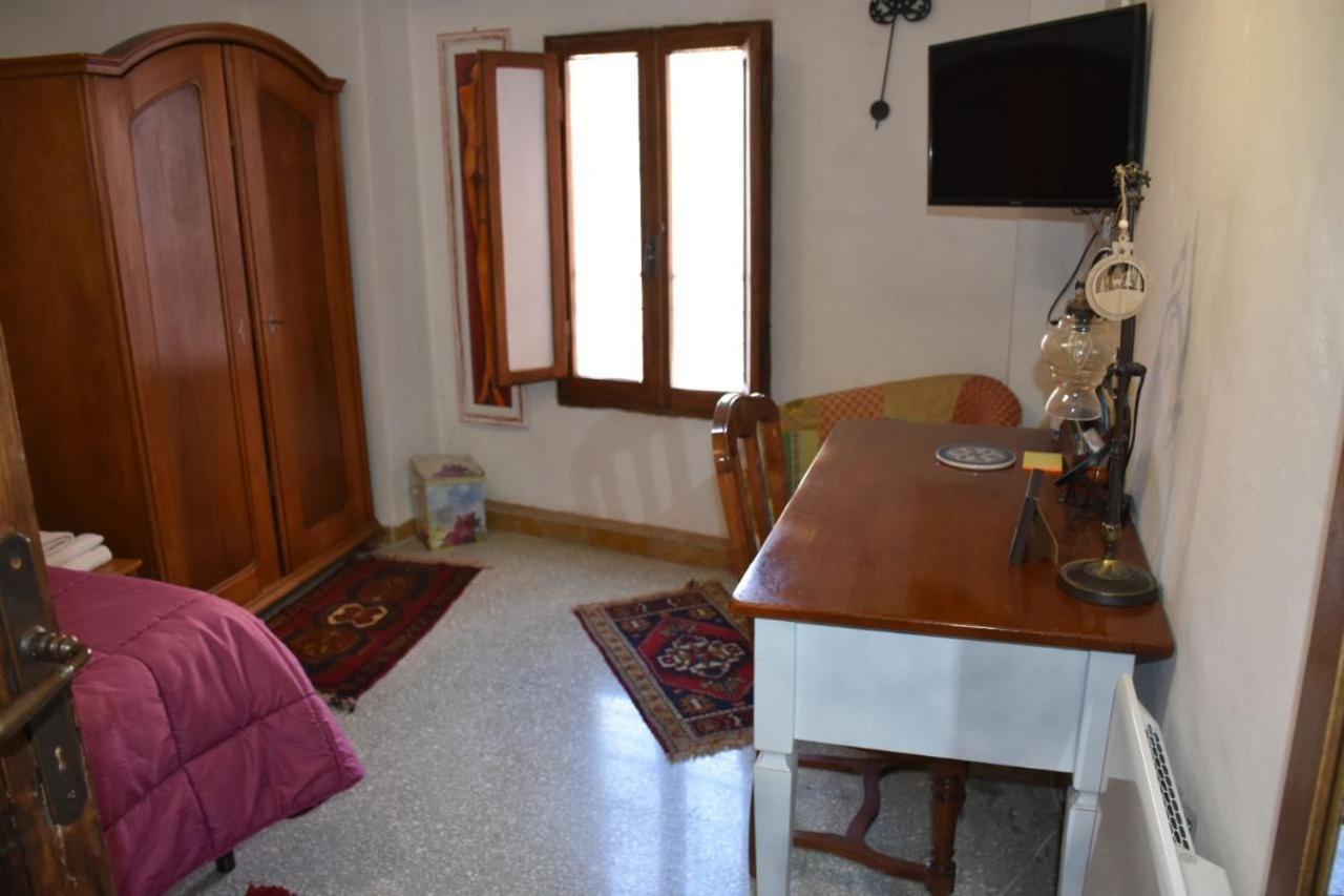 A Casa Di Bruno Bed & Breakfast Perugia Ngoại thất bức ảnh
